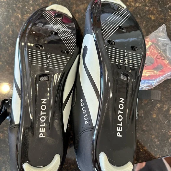 NWT Peleton Cycling Shoes! - Picture 3 of 5